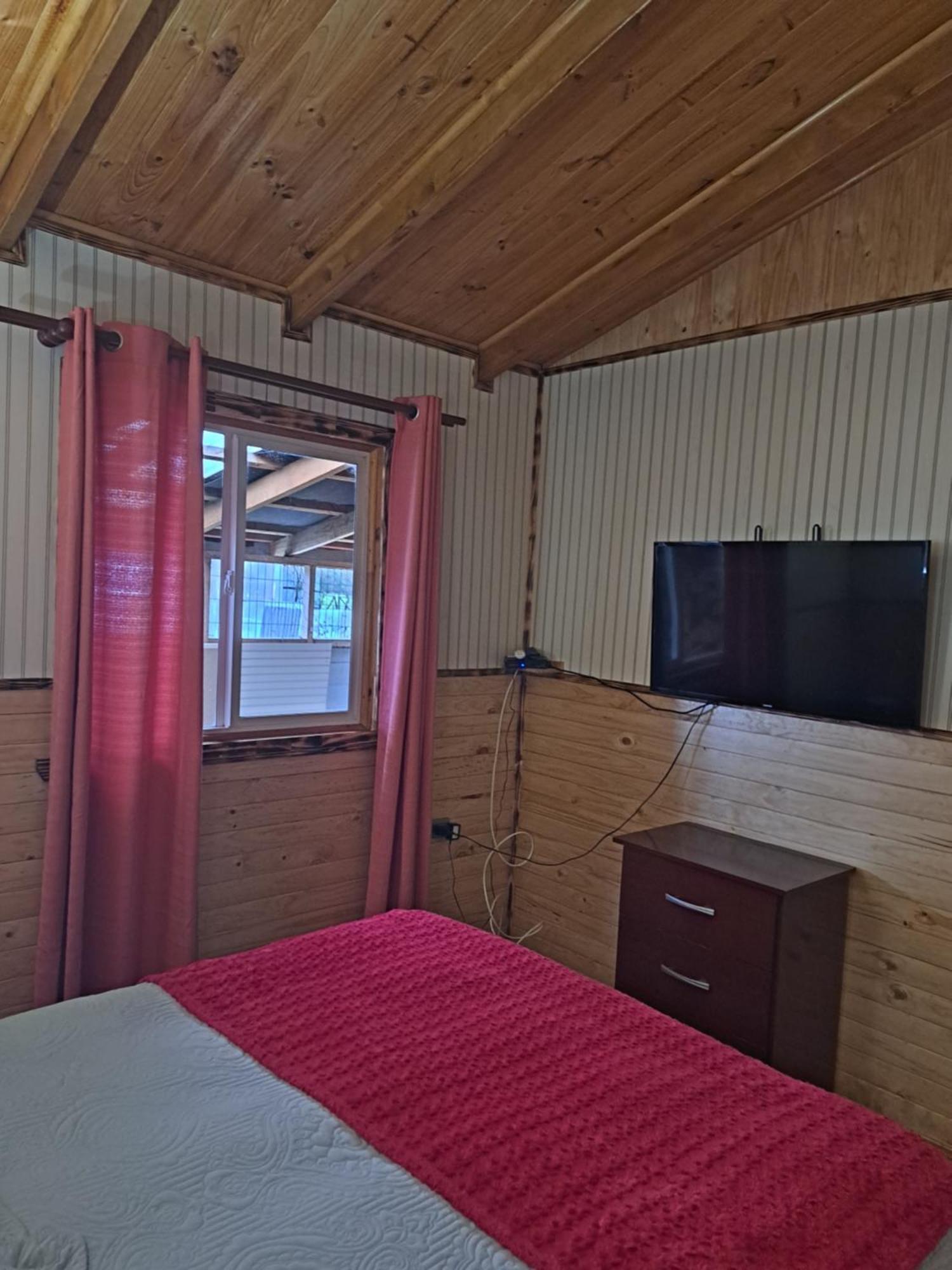 Cabanas Robinson Puerto Puyuguapi Buitenkant foto