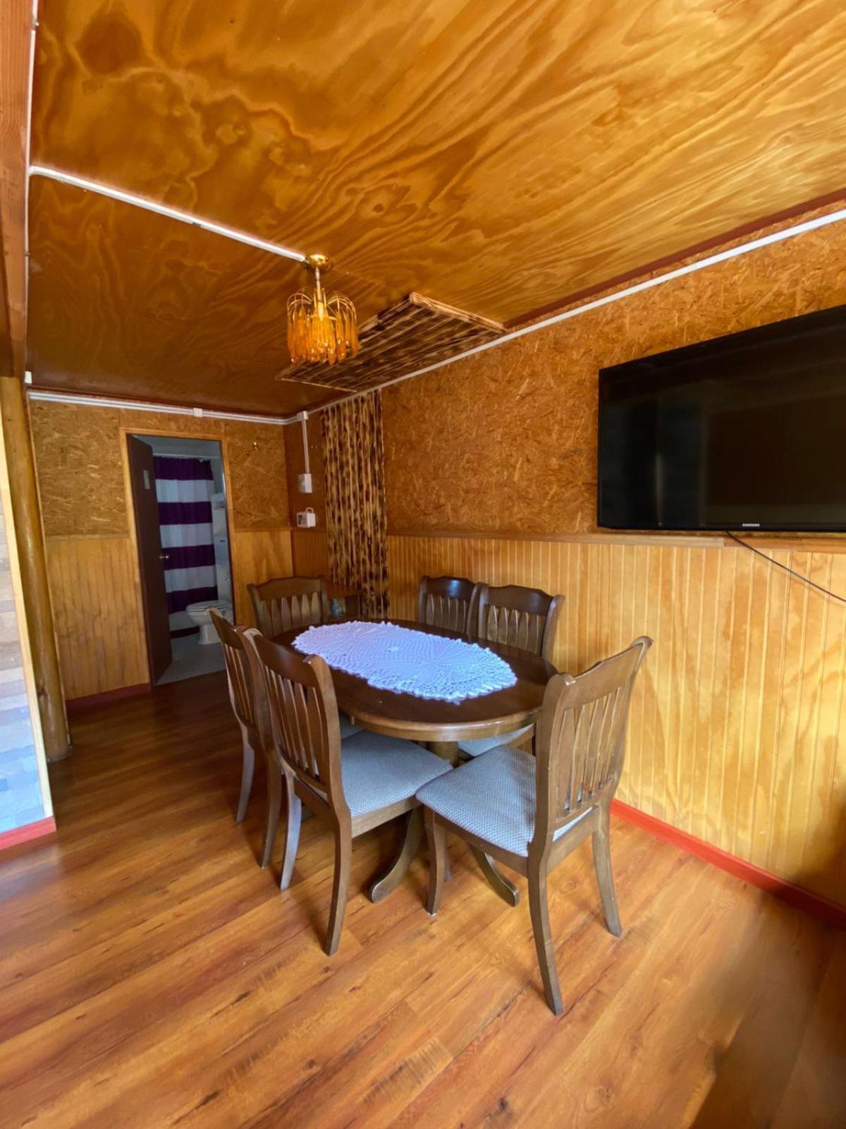 Cabanas Robinson Puerto Puyuguapi Kamer foto